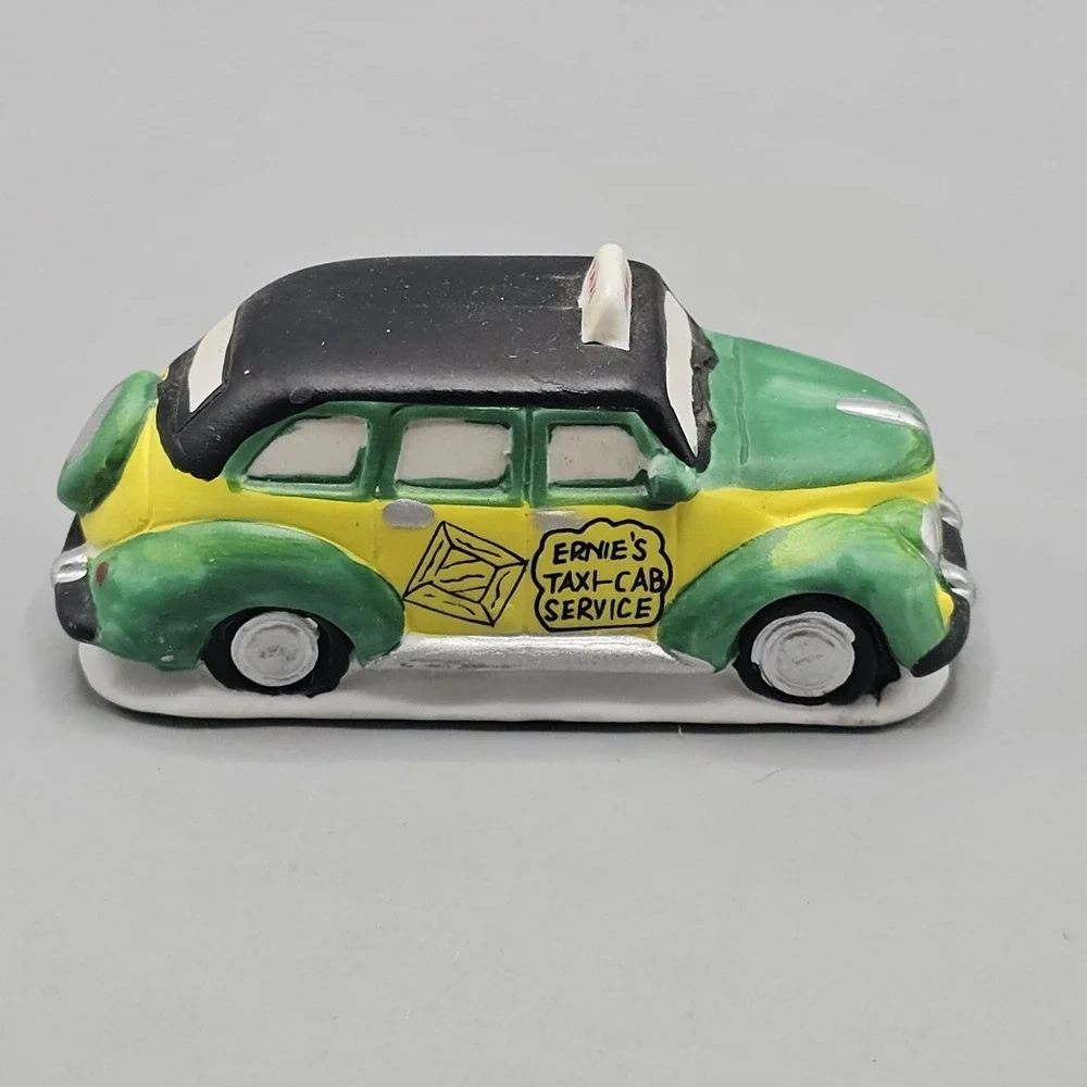 Vintage It's A Wonderful Life Village  Target‎ Ernie's Taxi Cab